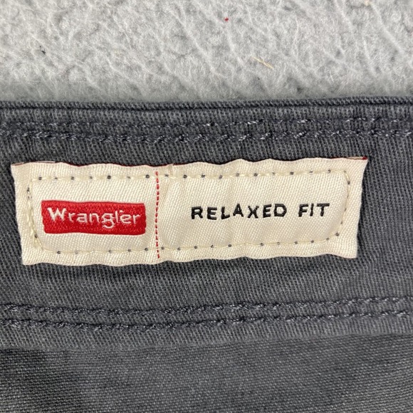 Wrangler Shorts Men's 42‎ Dark Gray Cargo Relaxed Fit Gorpcore Hiking Outdoors - Picture 13 of 16